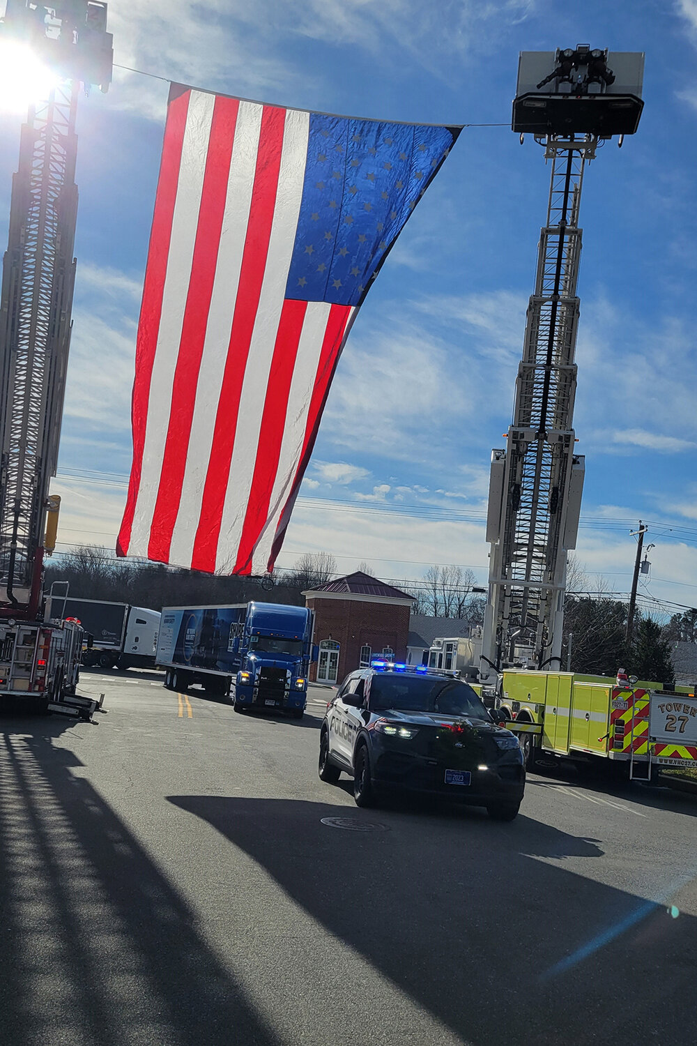 Photo gallery Wreaths Across America convoy stops in Middletown Bay